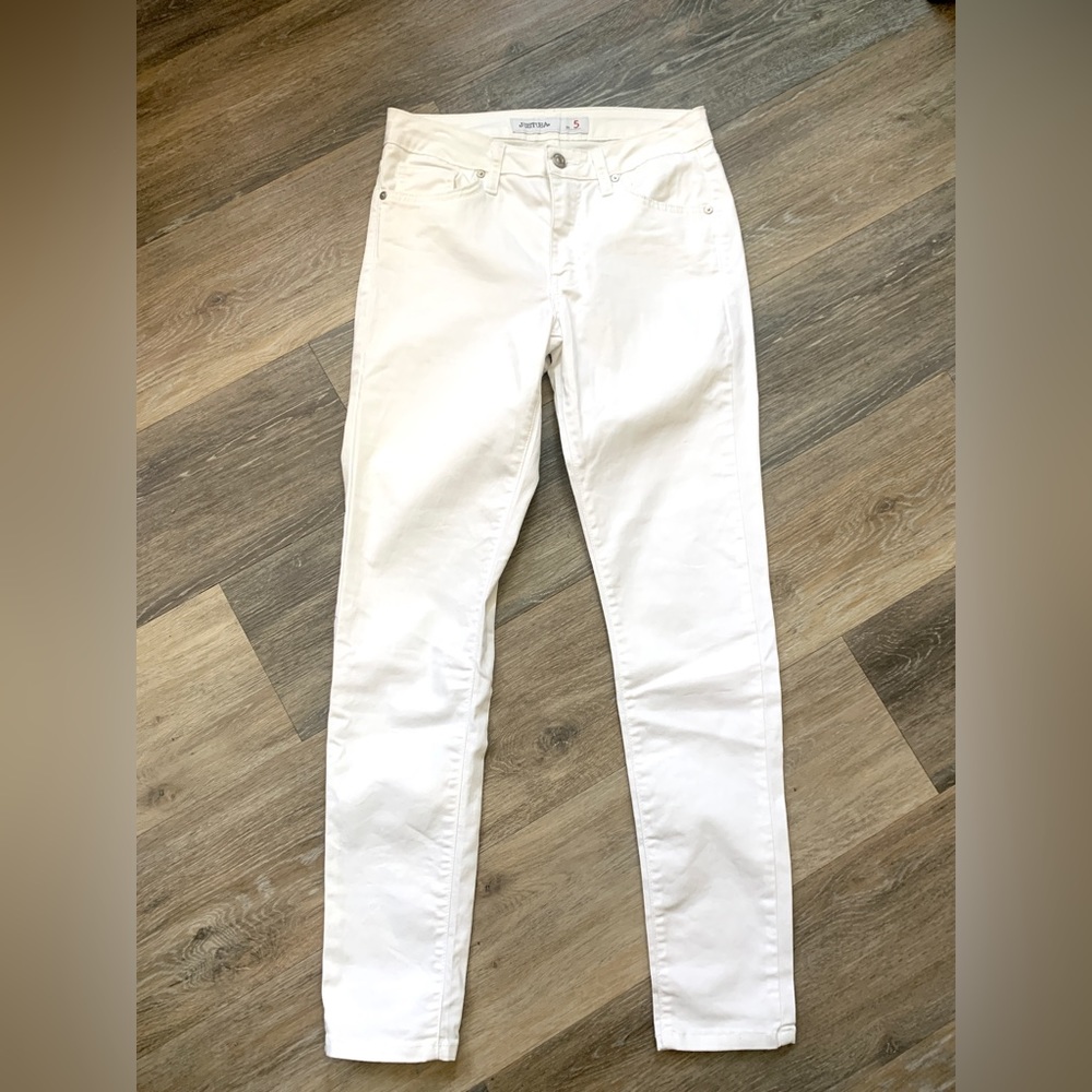 White jeans